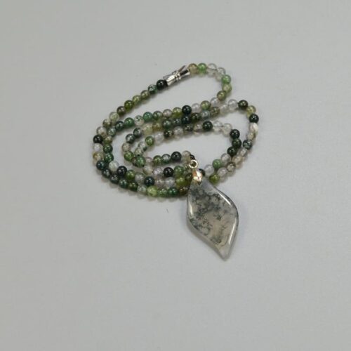 leaf aquatic necklace