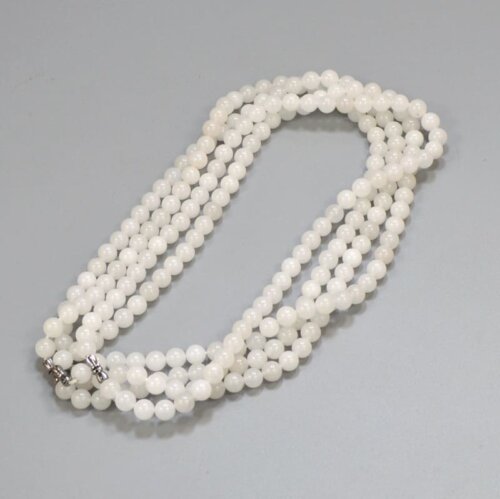 white gemstone necklaces