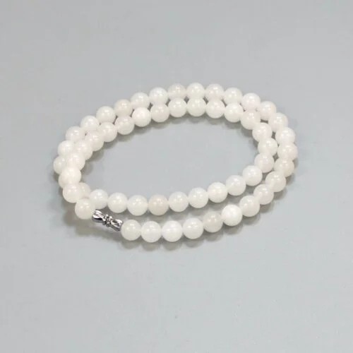 white jade necklace